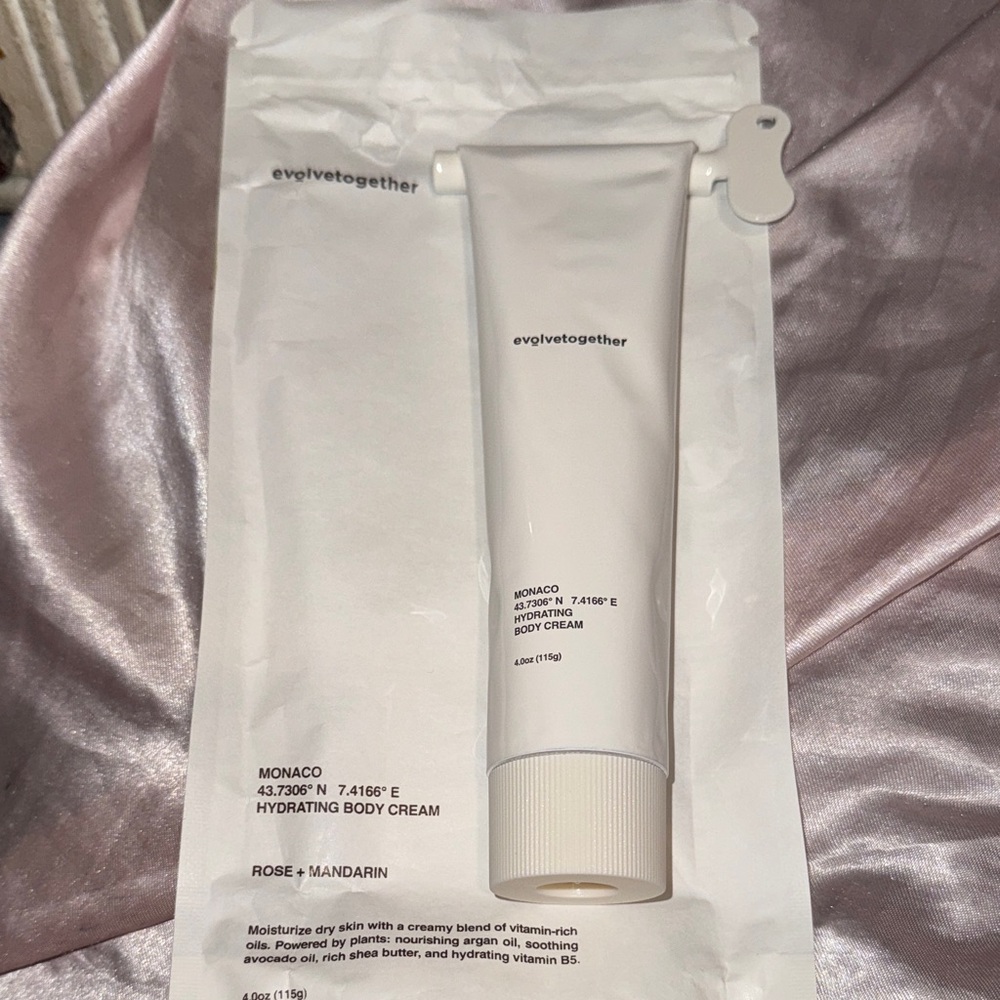 evolve together Monaco Hydrating Body Cream (New & Sealed)